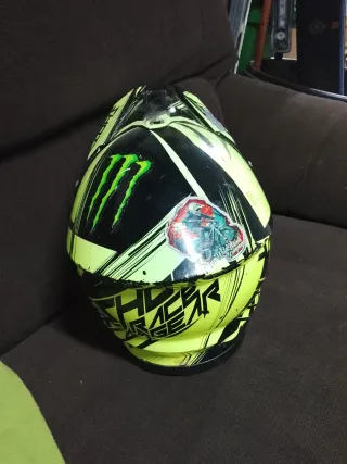 Casco motocross Shot Race Gear + gafas verdes