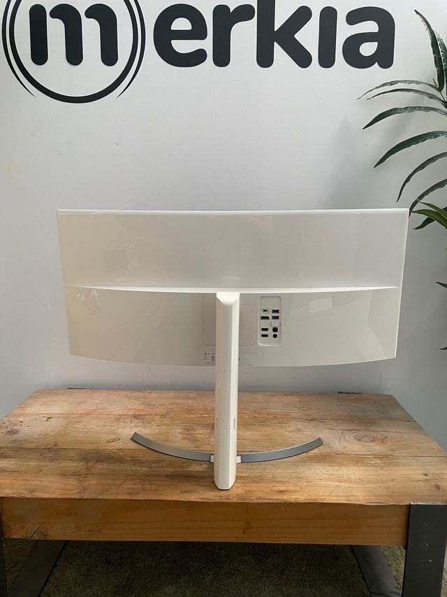 LG 34UC99-W