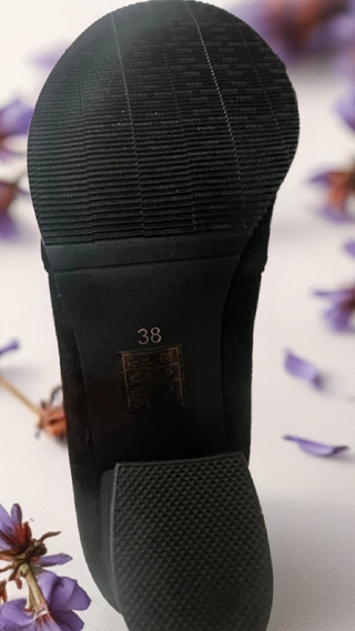 Zapatos de ante negros