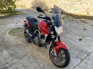 Aprilia Mana 850 ABS Roja/Plata