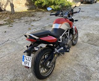 Aprilia Mana 850 ABS Roja/Plata