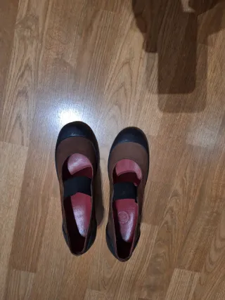 Zapatos Camper Marrones y Negros