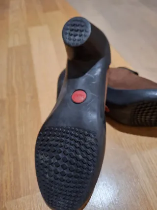 Zapatos Camper Marrones y Negros