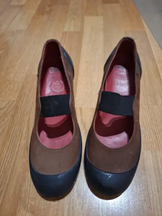 Zapatos Camper Marrones y Negros