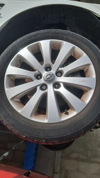 Llantas Opel Astra J 2010 R17