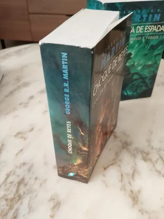 Canción de hielo y fuego: Juego de tronos (Giga...