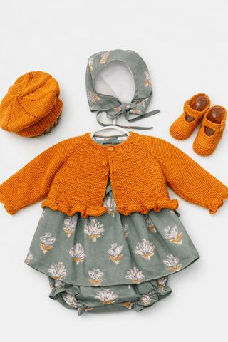 Conjunto bebé 6 meses naranja y verde