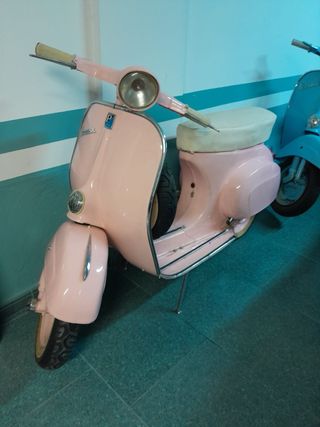 Vespas clásicas restauradas