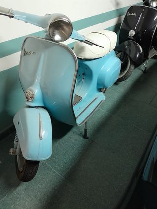 Vespas clásicas restauradas