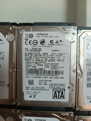 Lote 10 Discos Duros HDD 2.5 320GB Hitachi