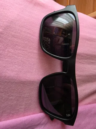 Occhiali da sole per bambini neri e blu