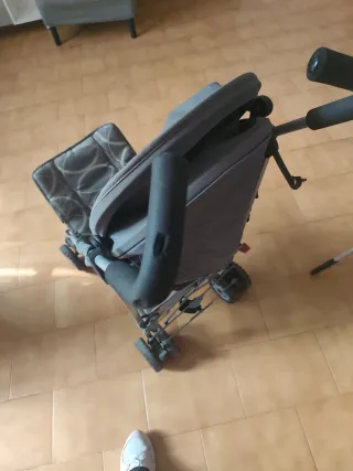Silla de paseo gris O Baby