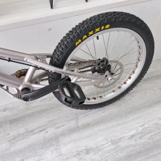 Bicicleta Trial Because 920mm