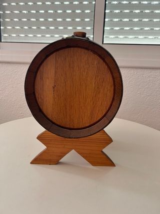 Tonel de vino de madera