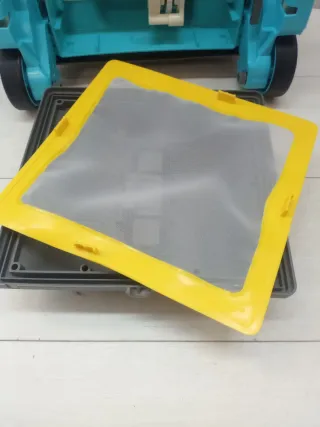 Robot Limpiafondos Intex ZX300