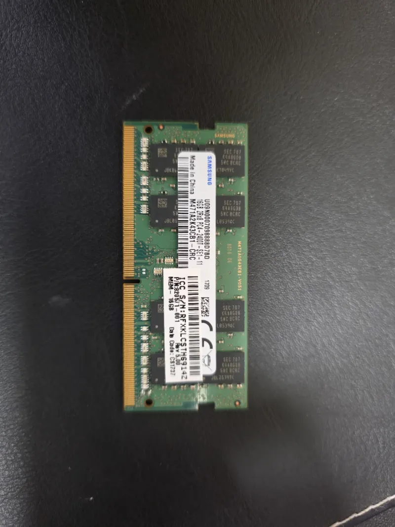 Memoria RAM Samsung DDR4 16GB