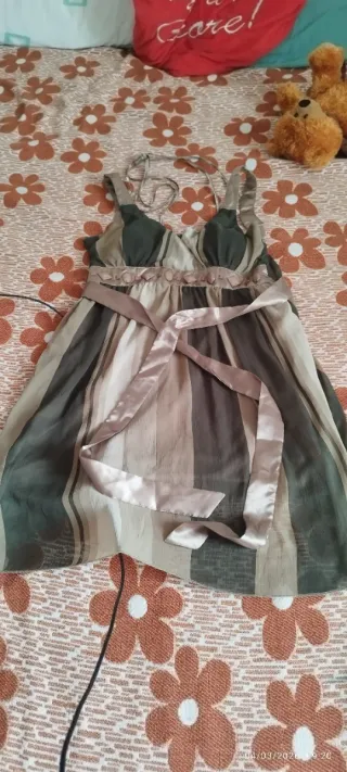 Vestito donna con perle beige e verde