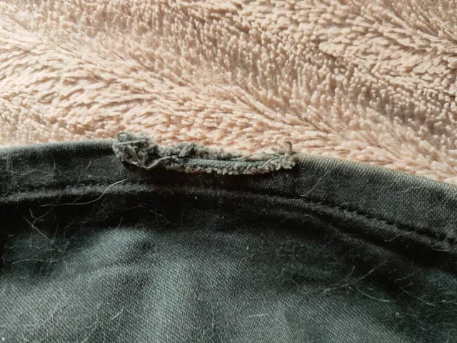 Pantalón de hombre negro