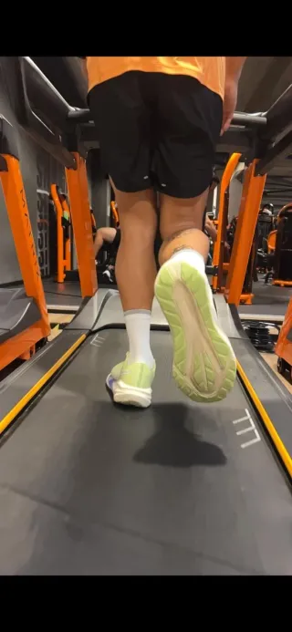 Zapatillas Asics Novablast TR 5 Verde  44 Running