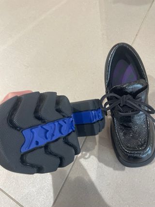 Burberry Zapatos Charol Negro