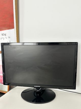 Monitor Samsung LED S22B150