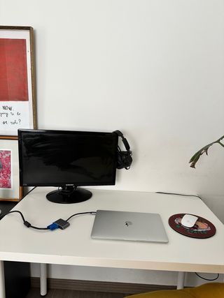 Monitor Samsung LED S22B150