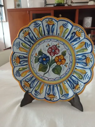 Plato decorativo floral