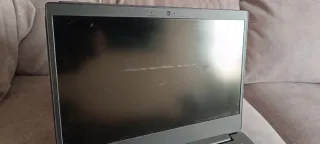 Portátil Lenovo V14 Ryzen 3 3200