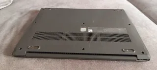 Portátil Lenovo V14 Ryzen 3 3200