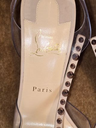 Christian Louboutin Nosy Spikes Talla 39.5
