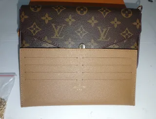 Bolso Louis Vuitton Marrón con Interior Rosa