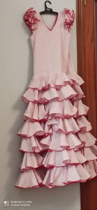 Traje de flamenca con lunares