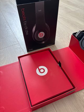 Beats Studio by Dr. Dre Negros