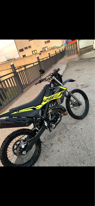 Rieju MRT 50 Enduro Moto 1 Año Poco Uso
