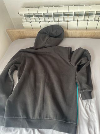 Sudadera Puma Talla 13-14 Años