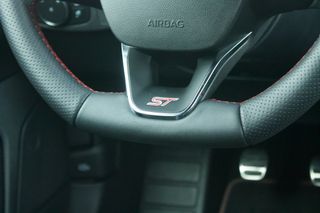 Ford Focus 2.3 EcoBoost ST 280cv 2025