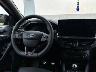 Ford Focus 2.3 EcoBoost ST 280cv 2025