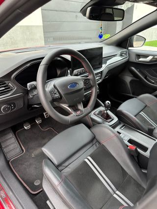 Ford Focus 2.3 EcoBoost ST 280cv 2025