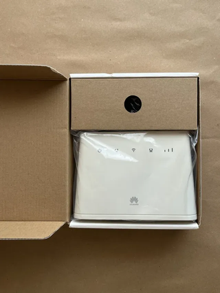 Router Huawei B311-221 4G LTE Wi-Fi LAN