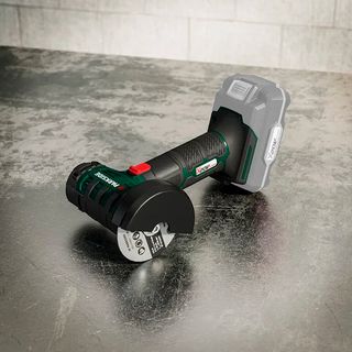 AMOLADORA ANGULAR 20V BATERÍA (A ESTRENAR)