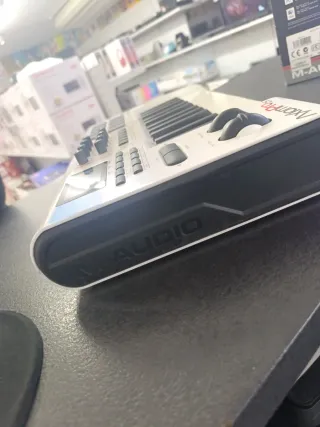 M-Audio Axiom Pro 25 Controlador MIDI