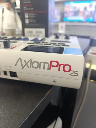 M-Audio Axiom Pro 25 Controlador MIDI