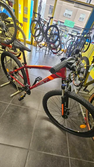 Bicicleta Montaña Wst Cosmo 29 DM