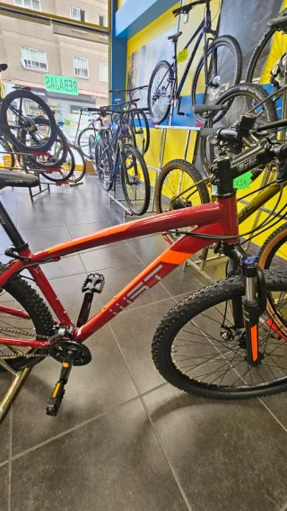 Bicicleta Montaña Wst Cosmo 29 DM