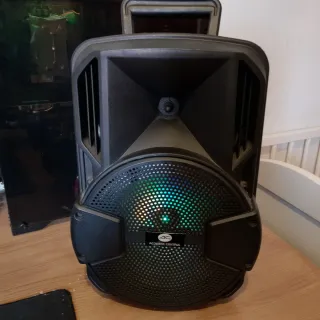 Altavoz Bluetooth RGB Auxiliar