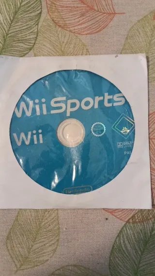 Consola Wii + 2 Mandos + Wii Sports