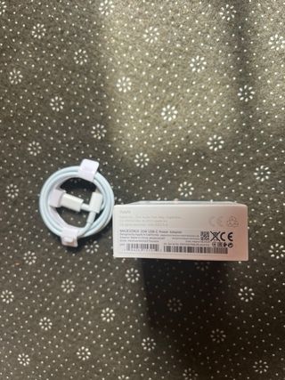 Cargador Apple USB-C 20W + Cable