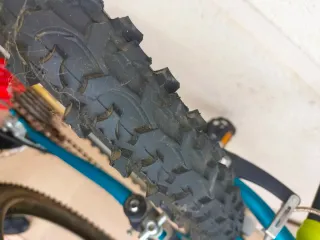 Bicicleta Strada Kaya Power de montaña