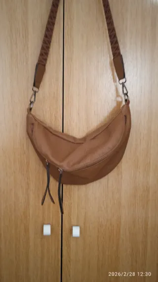 Bolso Marrón Riñonera