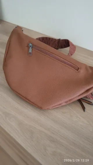 Bolso Marrón Riñonera